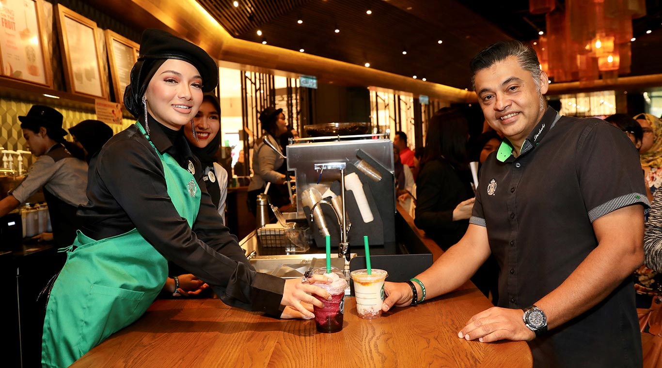 GO helps spread kindness with Starbucks and Neelofa