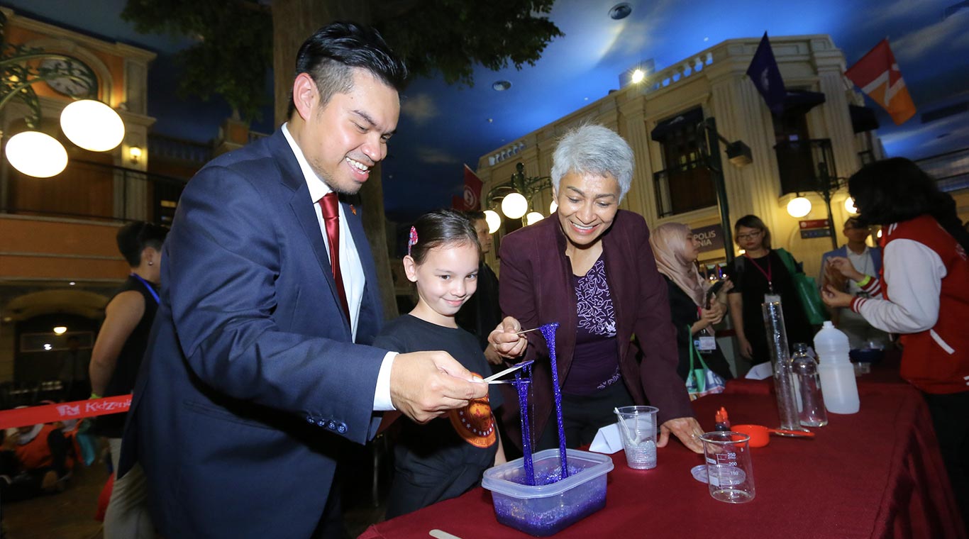 Kidzania takes on science and space with school holiday programme